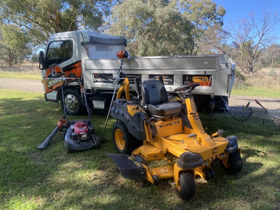 Jenko's mower and gear ready for a yard job